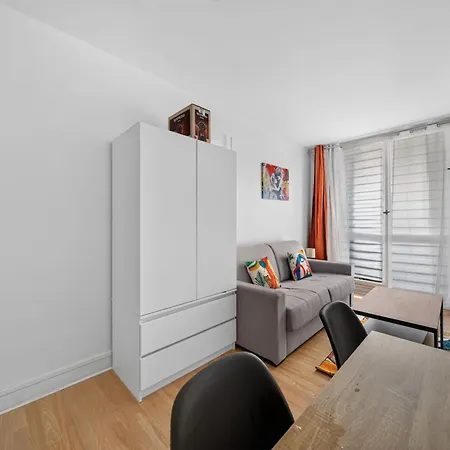 Le Petit Auber & Son Balcon, A 2 Pas De Paris